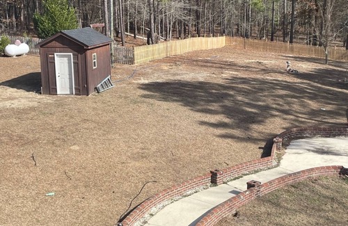 Hopkins House | Sugarland "The Perfect Stay …Pontoon Ready”