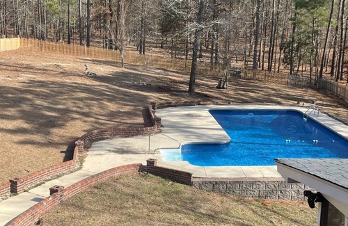 Hopkins House | Sugarland "The Perfect Stay …Pontoon Ready”