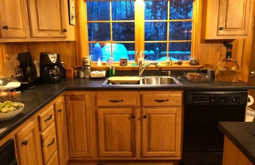 Kingfield House | Sugarloaf Area/Spectacular Upscale Log Home