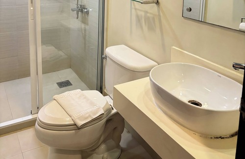 North Reclamation Area Hotel | Sugbutel Family Hotel Cebu powered by Cocotel
