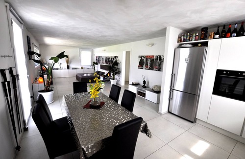 Monterenzio Apartment | SUITE Apartment With Pool