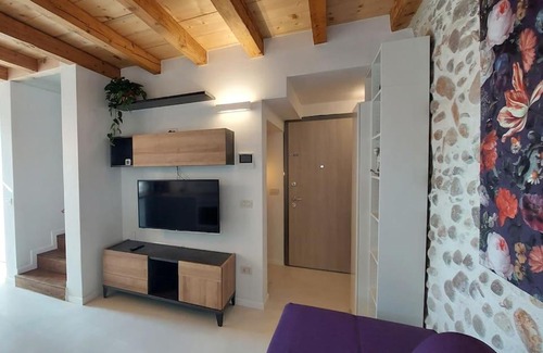 Valeggio sul Mincio Apartment | Sui Tetti di Valeggio - Holiday Apartment
