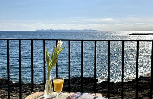 Colonia Sant Jordi Apartment | Suitable. II "Dolphin" in front of the sea