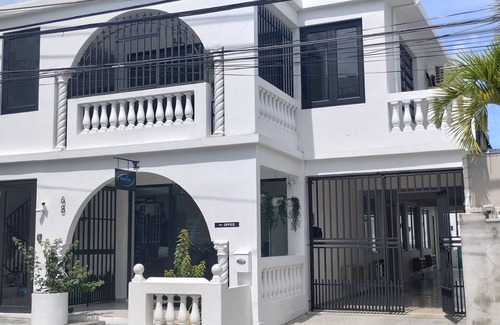 Ocean Park Hotel | SUITE #10 at Trinitaria House Hotel