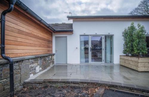 Pen-y-cae Apartment | Suite 5 - Sleeping Giant Hotel - Pen Y Cae Inn