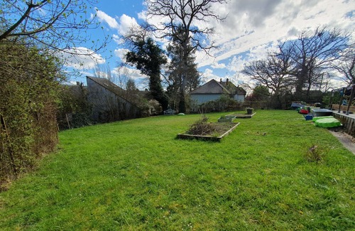 Saint-Honore-les-Bains Bed & Breakfast | Suite 56 m2 "belle Époque" Petit Déjeuner Compris Pour les Amoureux de la Nature