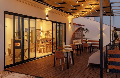 Olhao Apartment | Suite 6: Double Superior, Private Terrace, B&B