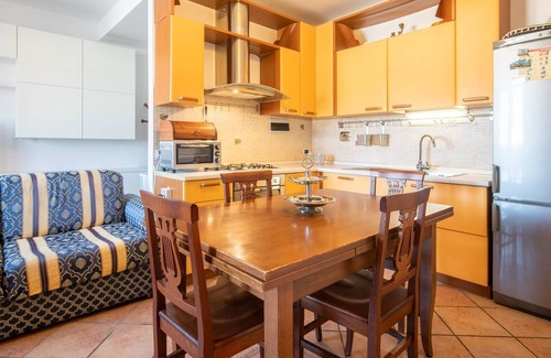Prato Apartment | Suite a Prato con 2 Balconi