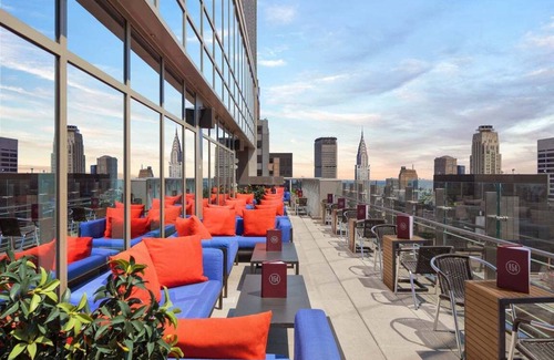 Theater District Hotel | Suite + Connecting Room at a 4.5⭐️ Hotel