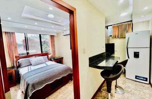 Machala Apartment | Suite de Lujo con Piscina en la Zona Más Exclusiva de Machala
