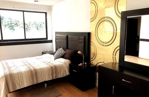 Lomas de Guadalupe House | Suite de Lujo, Patio Mil Flores, Netflix,2Br, WiFi