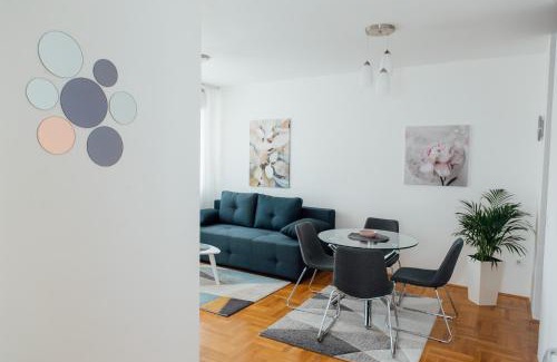 Valjevo Apartment | Suite Dreams
