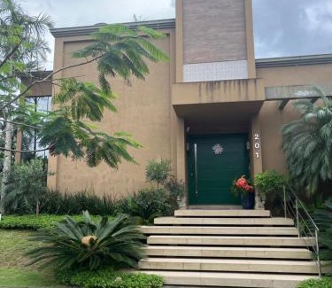 Jurere House | Suite em linda casa em Jurerê internacional
