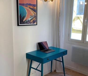 Old Town Apartment | Suite Fusion - charme de l'ancien et confort moderne - Vieux Nice - 2 chambres - wifi - 5 min des plages - 30 min de Cannes et Monaco