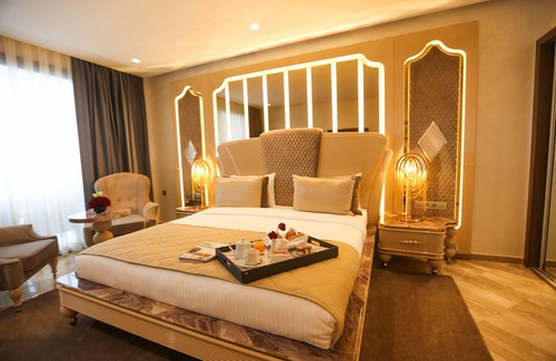 Casablanca City Center Hotel | Suite Hotel Casa Diamond