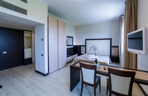 Saragozza-Porto Hotel | Suite Hotel Elite