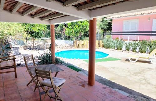 Charneca da Cotovia Apartment | Suite in a rustic house with swimming pool
