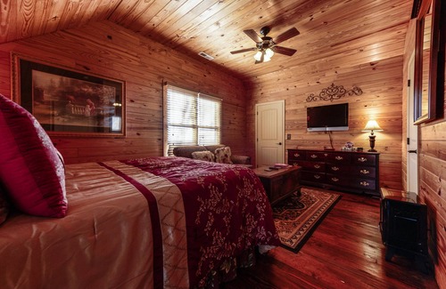 Mentone House | Suite Lookout at the Mentone Mountain View Inn