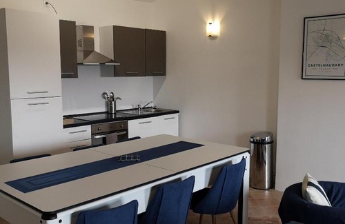 Castelnaudary Apartment | Suite Mermoz -T3- Belle vue - Billard-wifi-Vélo