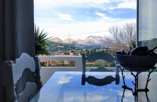 Geropotamos Apartment | Suite of light rooms with panoramic mountain view