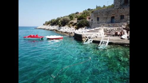 East Mani House | Suite of Villa Lagkadaki