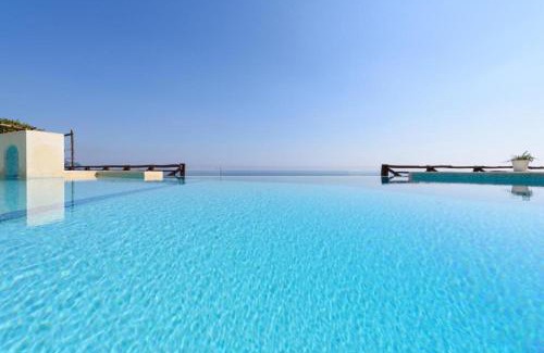 Marmorata Apartment | Suite Principessina - Sea Access, Pool by AMALFIVACATION