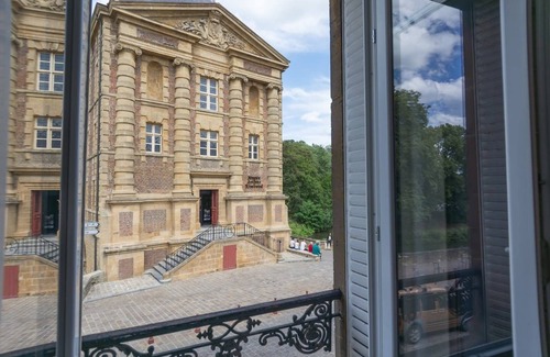 Charleville-Mezieres House | Suite Rimbaud - 6 p. - direct view Rimbaud museum