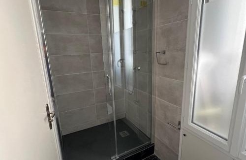 1st Arrondissement House | Suite studio entier St Charles, Canebiere, Vieux-Port Appartement