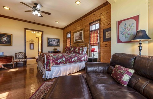 Mentone House | Suite Sweetheart a Mountain Escape