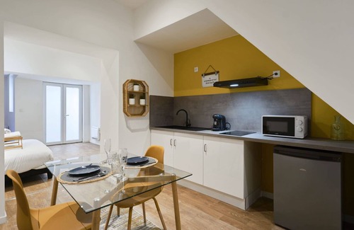 Tourcoing Apartment | Suite Symphony - Olympe Suites & Spa - Lille/Tourcoing/Belgium
