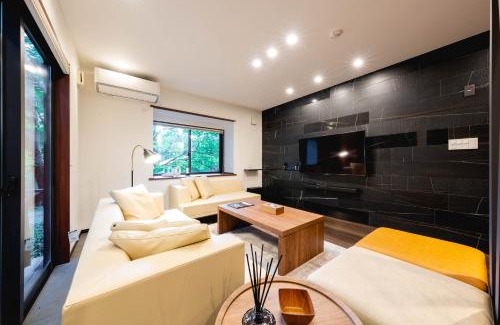 Yumoto House | Suite Villa Nasu Forest House