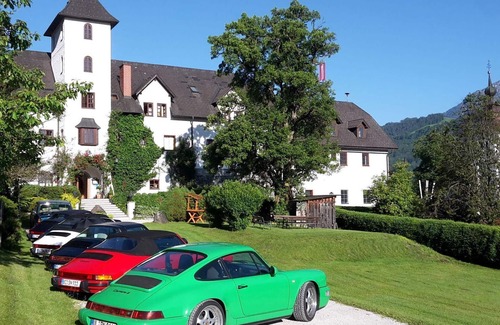 Michaelerberg Apartment | Suite with shower or bath, WC - Hotel Schloss Thannegg