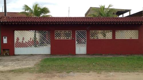 Indaia House | Suite2 a 3 quadras da praia