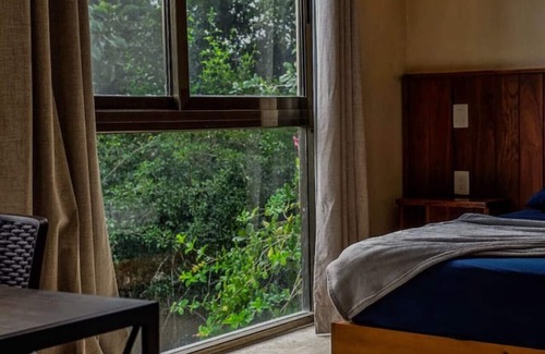 Soliman Bay Apartment | Suites By Santuario Apts