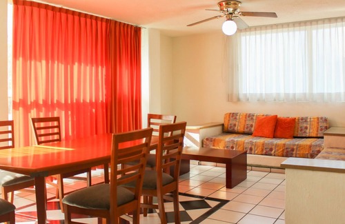 Zona Expo Apartment | Suites Futura Plaza del Sol