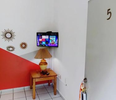 San Pablo Apartment | Suites Galván centro Colima, alberca, Wifi, parking