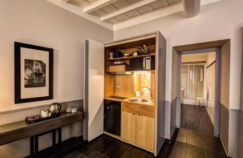 Rione V Ponte Apartment | Suites Giulia