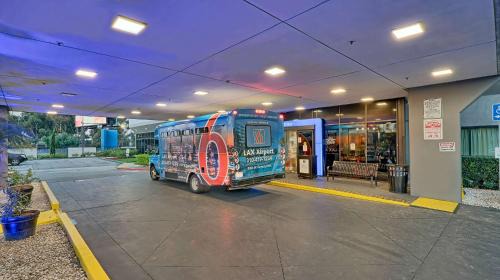 Inglewood Hotel | Suites Los Angeles CA Los Angeles LAX