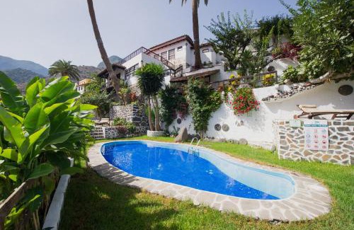 Hermigua Apartment | Suites Los Telares - Adults Recommended