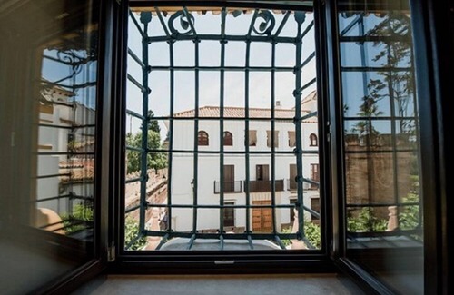 Santa Cruz Apartment | Suites Murillo Plaza Sta Cruz