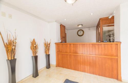 Leon Hotel | Suites Poliforum Inn