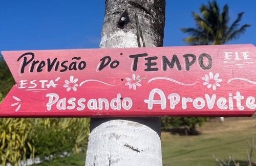 Enseada Apartment | Suites Seasonal Rental Guarujá comfortable suites located on the best beach!