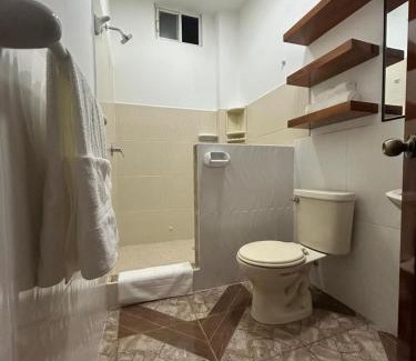 Puerto Ayora Apartment | Suits JA