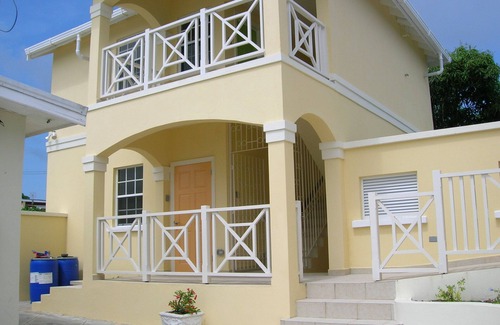 Oistins Apartment | Suits Me "Studio C" Across From The Sea