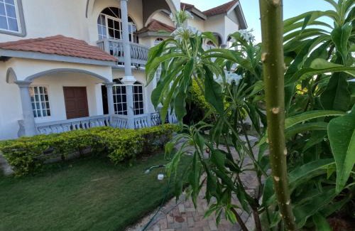 Windsor Villa | Sukasa Ville