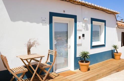 Aljezur House | SUKHA loft at the Castle