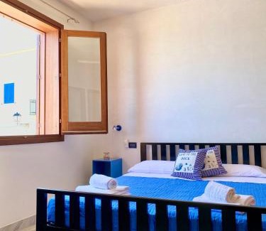 Marettimo Apartment | Sulla Spiaggia