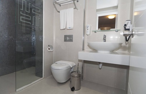 Akdeniz Hotel | Sultan Hotel
