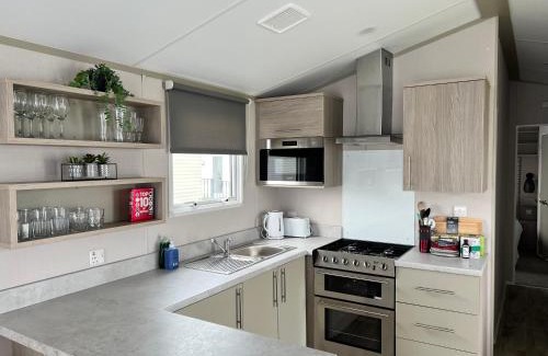 Padstow House | Summer Breeze @ Seven Bays, Padstow