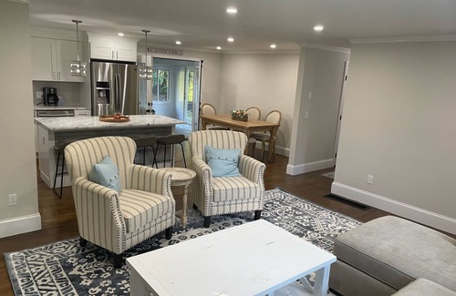 Northwest Harwich House | Summer Escape! Fire pit, Weber Grill and Tesla Charger